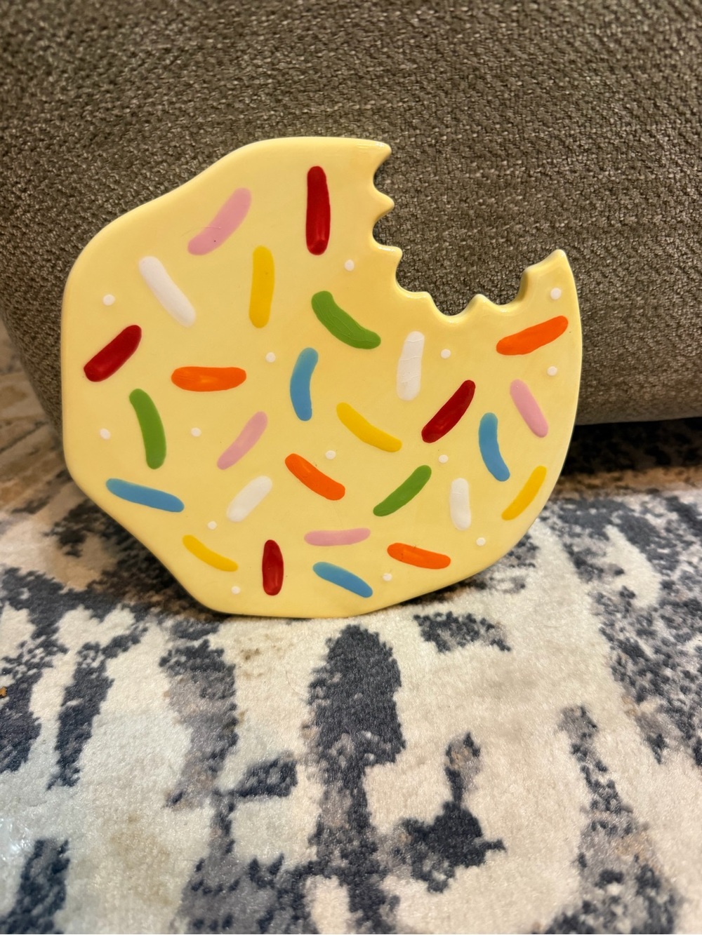 Coton Colors cookie large happy everything